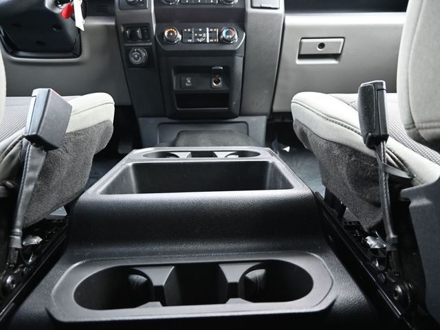 2022 Ford Super Duty F-450 DRW XL 4WD Crew Cab 8' Box - 22990896 - 33