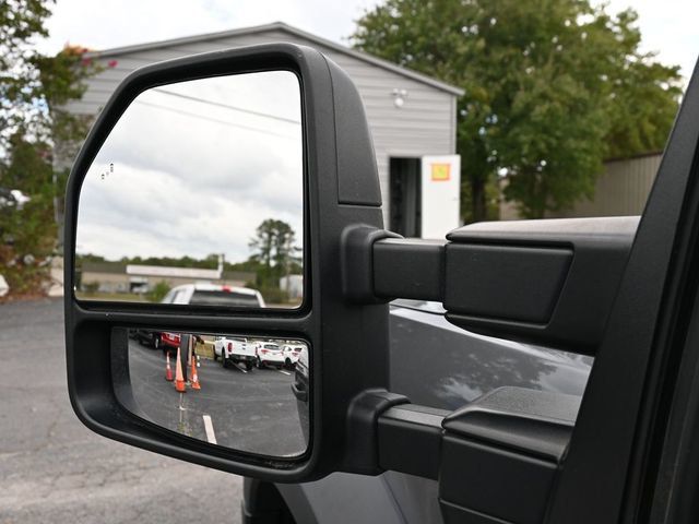 2022 Ford Super Duty F-450 DRW XL 4WD Crew Cab 8' Box - 23006378 - 21