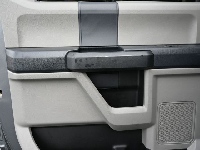 2022 Ford Super Duty F-450 DRW XL 4WD Crew Cab 8' Box - 23006378 - 26