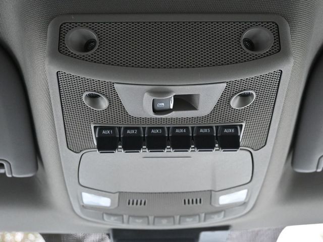 2022 Ford Super Duty F-450 DRW XL 4WD Crew Cab 8' Box - 23006378 - 29