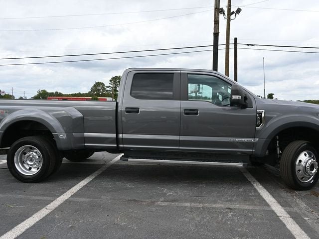 2022 Ford Super Duty F-450 DRW XL 4WD Crew Cab 8' Box - 23006378 - 7