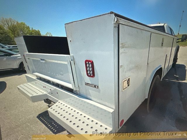 2022 Ford Super Duty F-450 DRW Cab-Chassis SUPER DUTY - 23023216 - 1