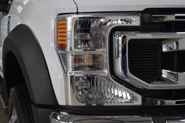 2022 Ford Super Duty F-550 DRW F550 CREW XLT 4X4 * POWERSTROKE * CONCRETE BODY * 1 OWNER - 22852260 - 5