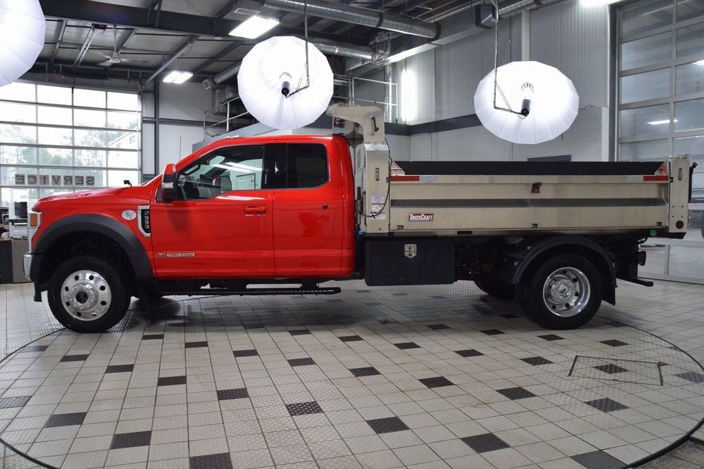 2022 Ford F-550 Lariat photo 3