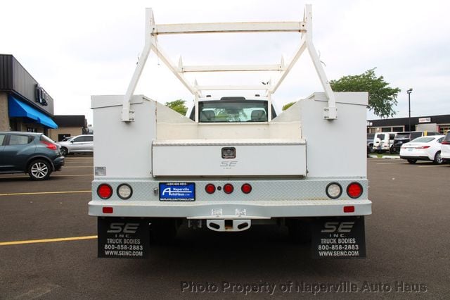 2022 Ford Super Duty F-550 DRW XL 2WD Reg Cab 169" WB 84" CA - 23072143 - 2