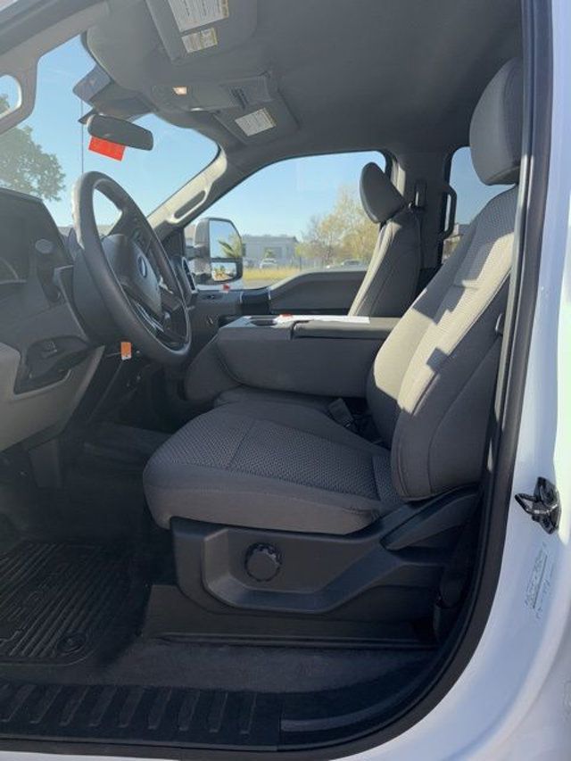 2022 Ford Super Duty F-550 DRW XLT - 22998086 - 4