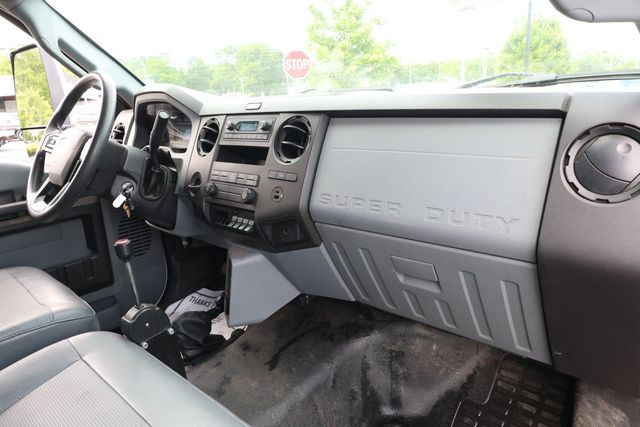 2022 Ford Super Duty F-650 Straight Frame Gas Reg Cab, Dump w/ Tarp & Underbody Toolbox - 23032296 - 19