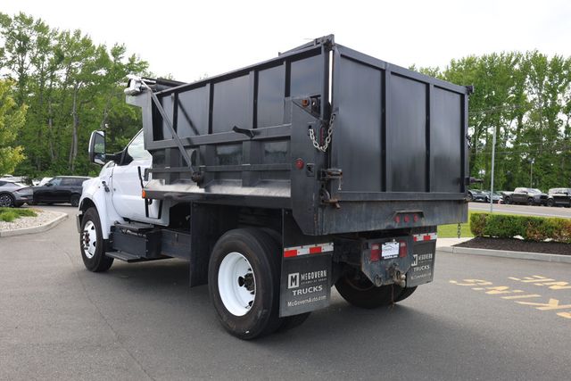 2022 Ford Super Duty F-650 Straight Frame Gas Reg Cab, Dump w/ Tarp & Underbody Toolbox - 23032296 - 2