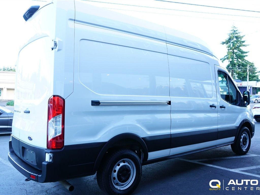 2022 Ford Transit Cargo Van T-250 148" Hi Rf 9070 GVWR RWD - 22575441 - 3