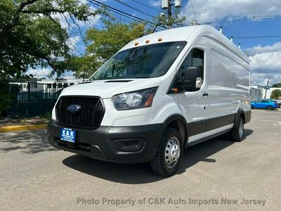 2022 Ford Transit Cargo Van
