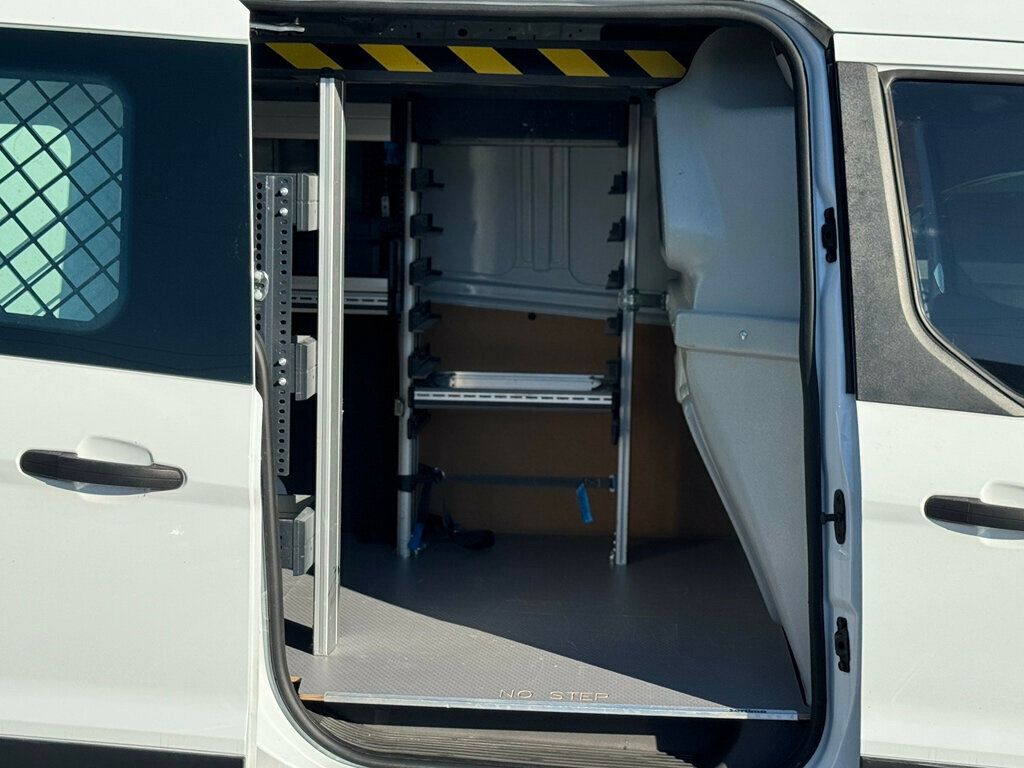 2022 Ford Transit Connect Van DETAILED AND READY TO GO! - 22930194 - 28