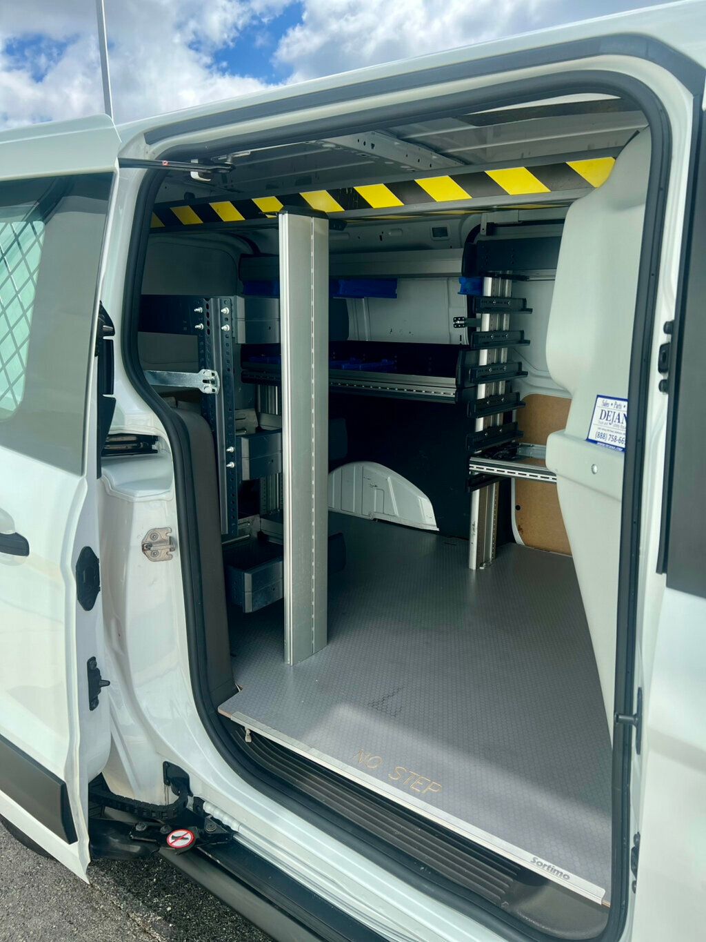 2022 Ford Transit Connect Van XL LWB w/Rear Symmetrical Doors - 22900984 - 8