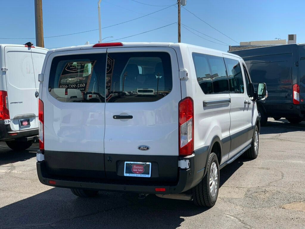 2022 Ford Transit Passenger Wagon T-350 148" Low Roof XLT RWD 15-passenger 1-Owner - 23004336 - 24