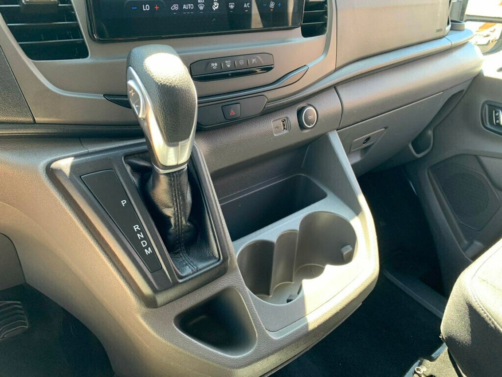 2022 Ford Transit Passenger Wagon T-350 148" Low Roof XLT RWD 15-passenger 1-Owner - 23004336 - 40