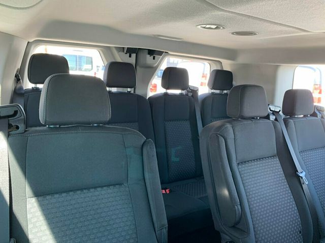 2022 Ford Transit Passenger Wagon T-350 148" Low Roof XLT RWD 15-passenger 1-Owner - 23004336 - 4