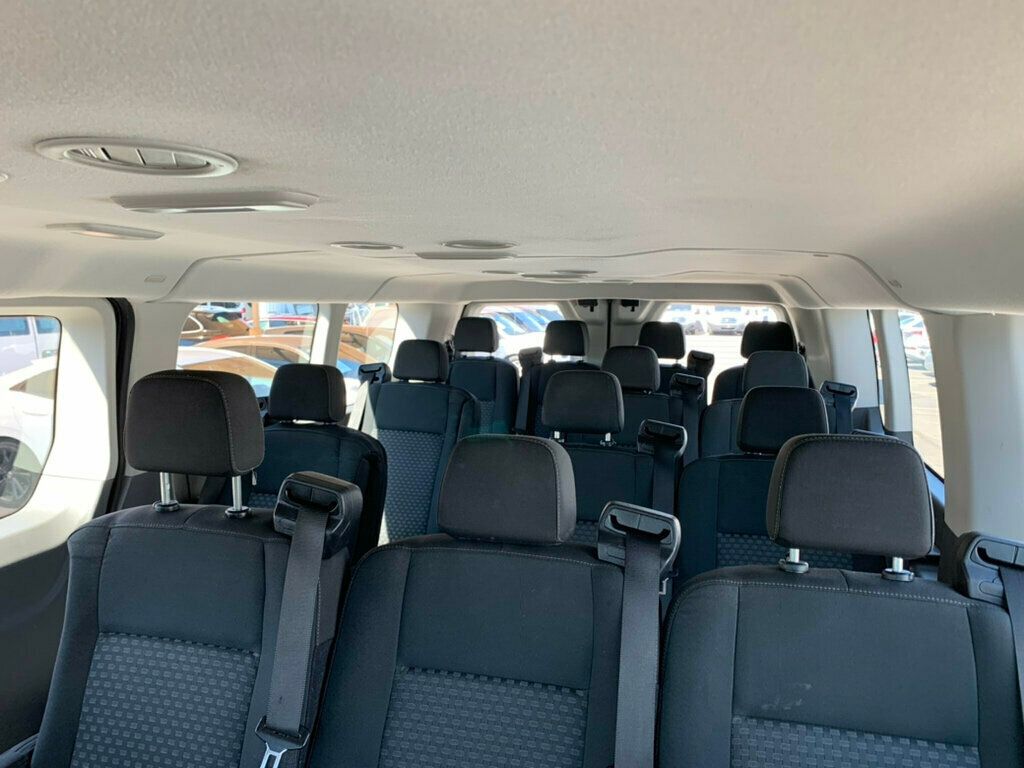 2022 Ford Transit Passenger Wagon T-350 148" Low Roof XLT RWD 15-passenger 1-Owner - 23004336 - 5