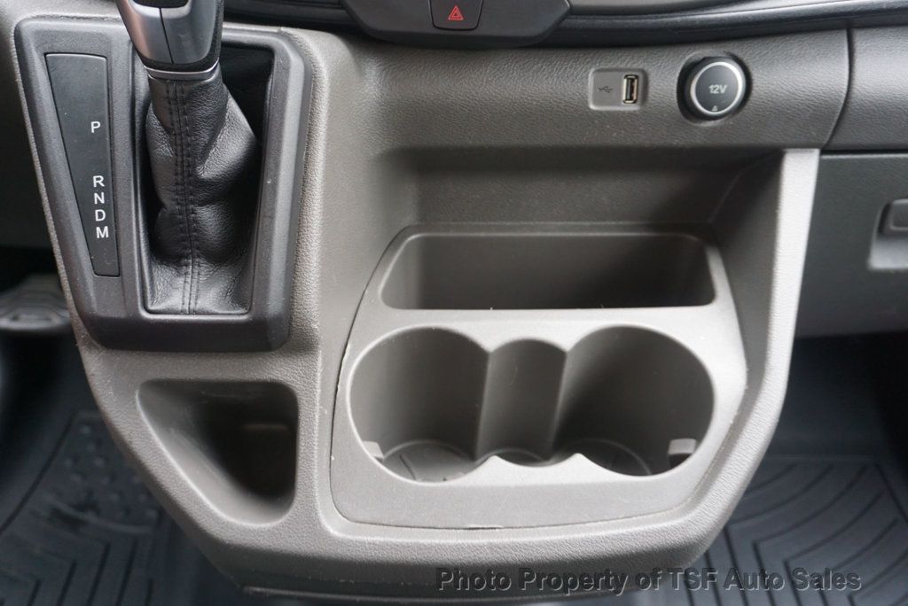 2022 Ford Transit Passenger XLT photo 18