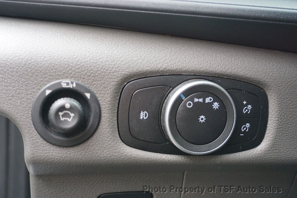 2022 Ford Transit Passenger XLT photo 25