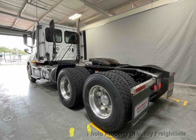 2022 Freightliner Cascadia 126  - 23091688 - 1