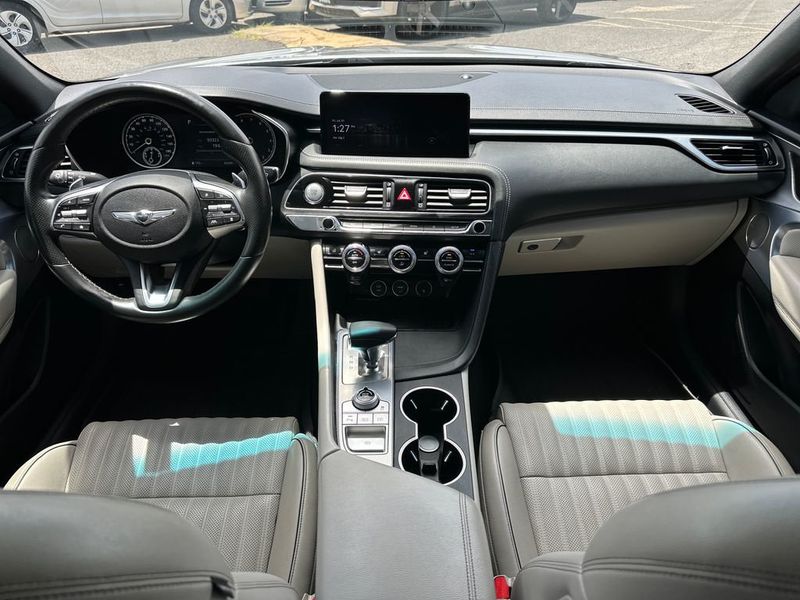 2022 Genesis G70 2.0T - 23061447 - 13