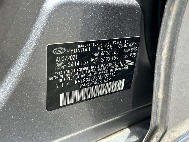 2022 Genesis G70 2.0T - 23061447 - 23