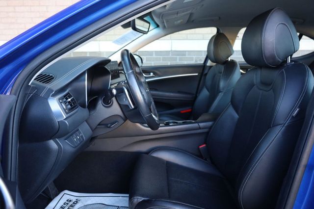 2022 Genesis G70 2.0T - 23097615 - 16