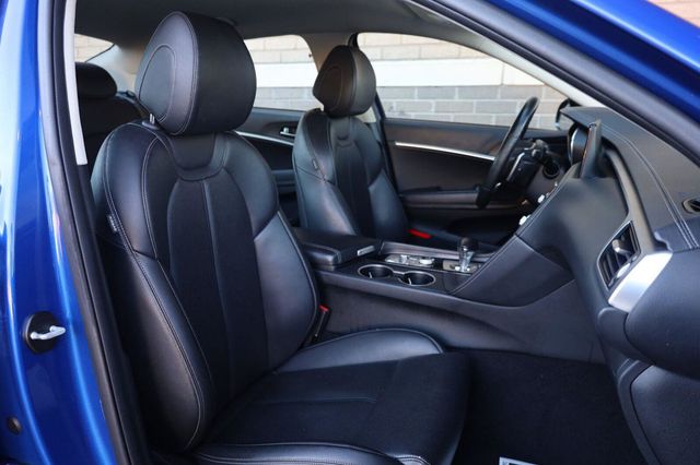 2022 Genesis G70 2.0T - 23097615 - 26