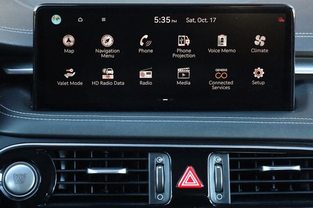 2022 Genesis G70 2.0T - 23097615 - 37