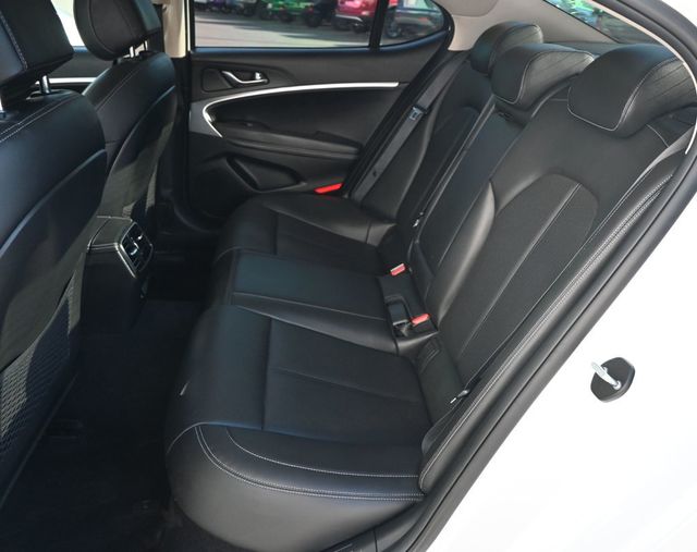 2022 Genesis G70 2.0T AWD - 22956705 - 13