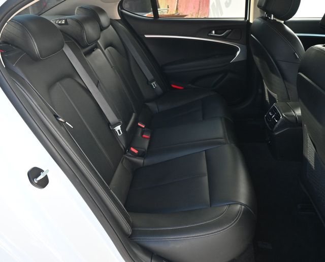 2022 Genesis G70 2.0T AWD - 22956705 - 15