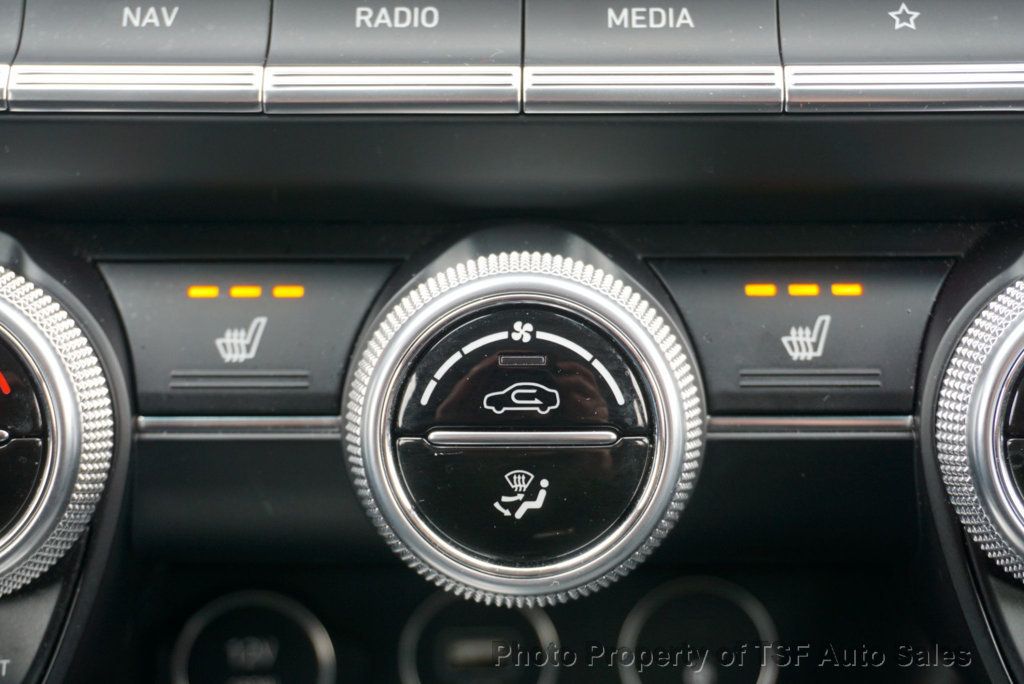 2022 Genesis G70 2.0T AWD CARPLAY NAVI REAR CAMERA PANO ROOF HEATED SEATS/WHEEL - 22998247 - 31