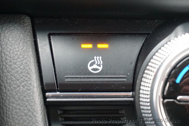 2022 Genesis G70 2.0T AWD CARPLAY NAVI REAR CAMERA PANO ROOF HEATED SEATS/WHEEL - 22998247 - 32