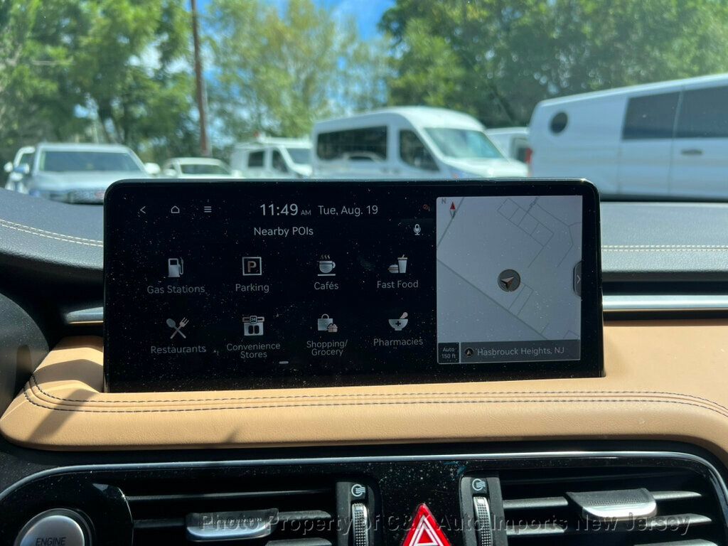 2022 Genesis G70 2.0T Prestige photo 31