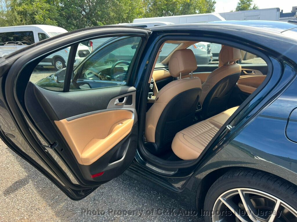 2022 Genesis G70 2.0T Prestige photo 45