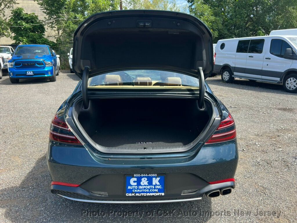 2022 Genesis G70 2.0T Prestige photo 47