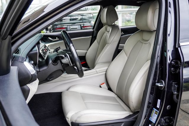 2022 Genesis G70 2.0T RWD - 22949363 - 22