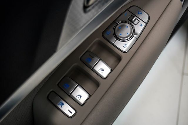 2022 Genesis G70 3.3T AWD - 22943078 - 26