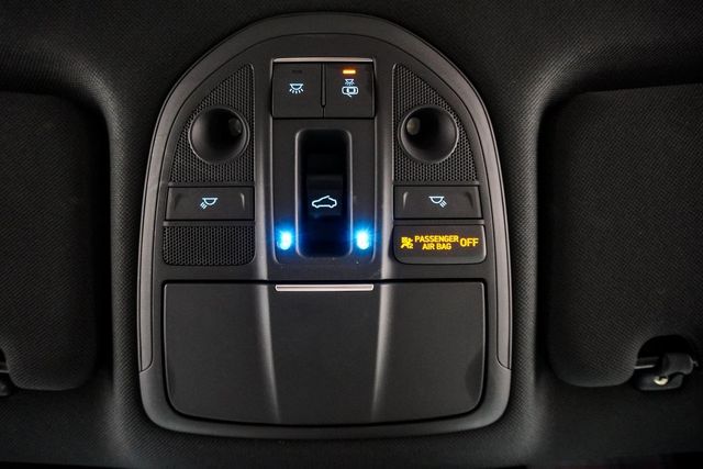 2022 Genesis G70 3.3T AWD - 22943078 - 33