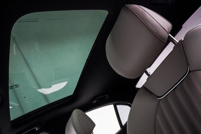 2022 Genesis G70 3.3T AWD - 22943078 - 7