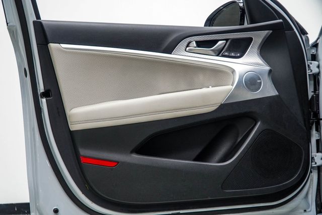 2022 Genesis G70 3.3T AWD - 23020283 - 34