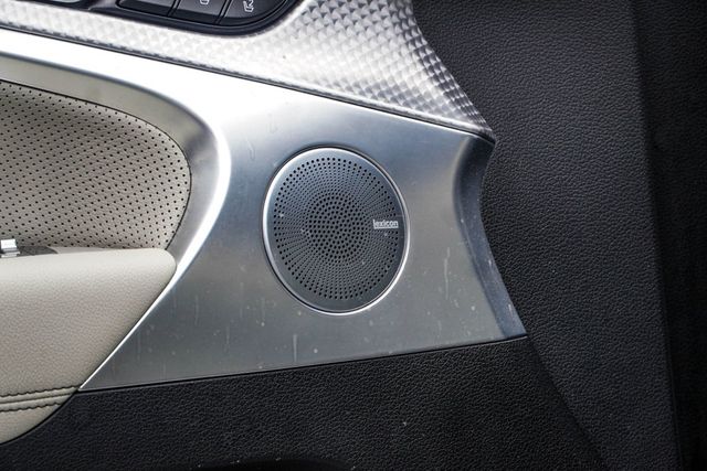 2022 Genesis G70 3.3T AWD - 23020283 - 35