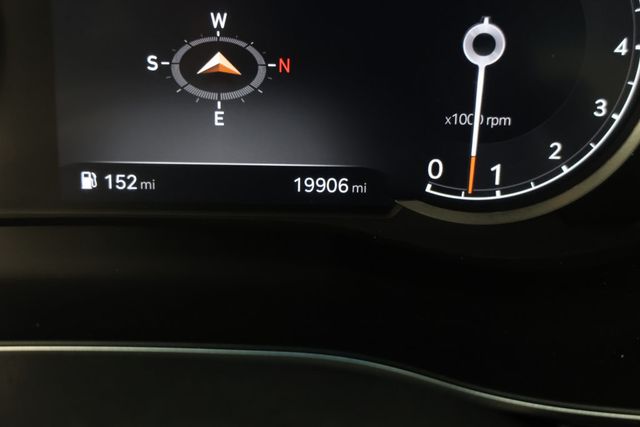 2022 Genesis G70 3.3T AWD with Sport Prestige & Sport Advanced Packages - 22937912 - 12