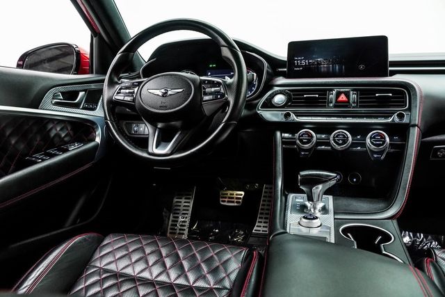 2022 Genesis G70 3.3T RWD - 22985668 - 18