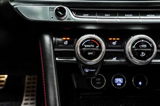 2022 Genesis G70 3.3T RWD - 22985668 - 24