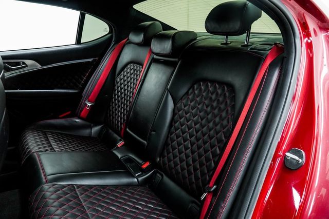 2022 Genesis G70 3.3T RWD - 22985668 - 39