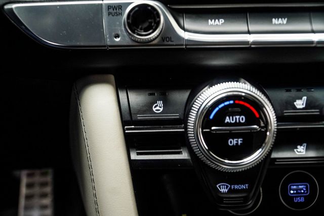 2022 Genesis G70 3.3T RWD - 22979751 - 21