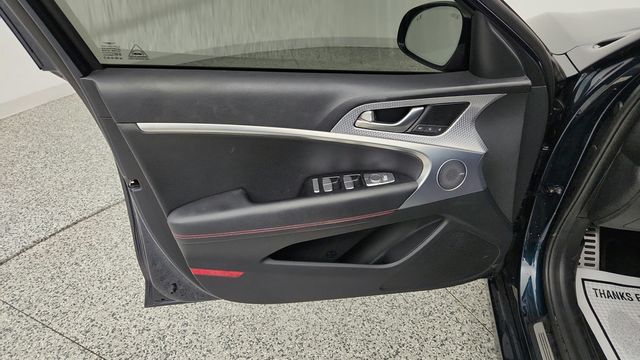 2022 Genesis G70 3.3T RWD w/ Sport Advanced Pkg - 23081018 - 10