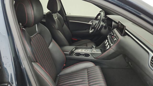 2022 Genesis G70 3.3T RWD w/ Sport Advanced Pkg - 23081018 - 23