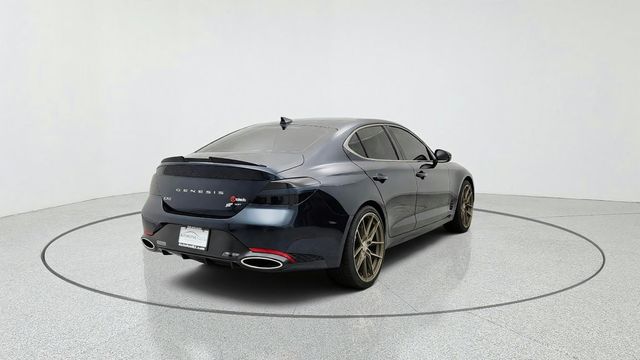 2022 Genesis G70 3.3T RWD w/ Sport Advanced Pkg - 23081018 - 4