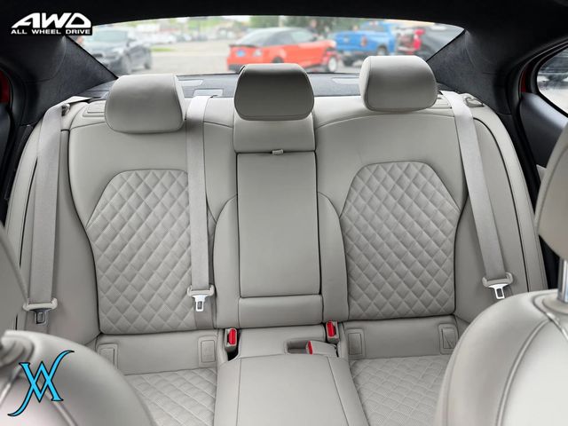 2022 Genesis G70 3.3T Sedan 4D - 23046645 - 25